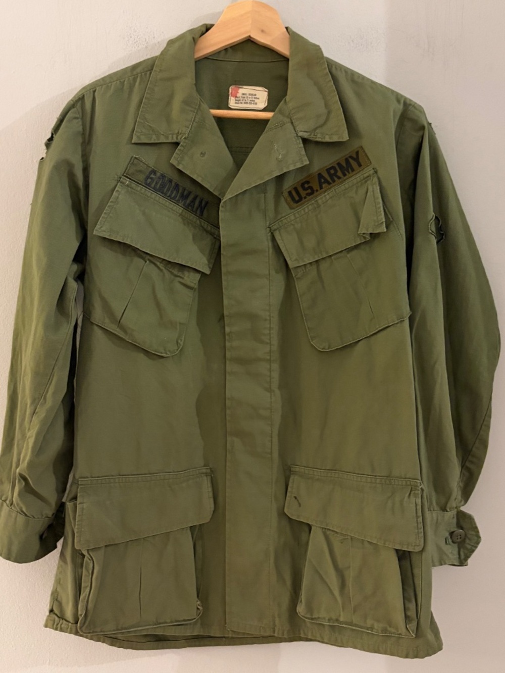 Vintage Us Army OG 107 Vietnam War Era  Jungle Jacket.